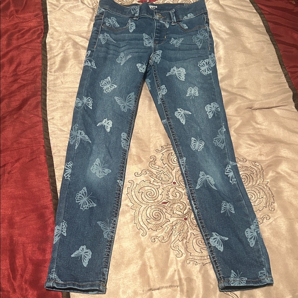 Look at video I have multiple pairs